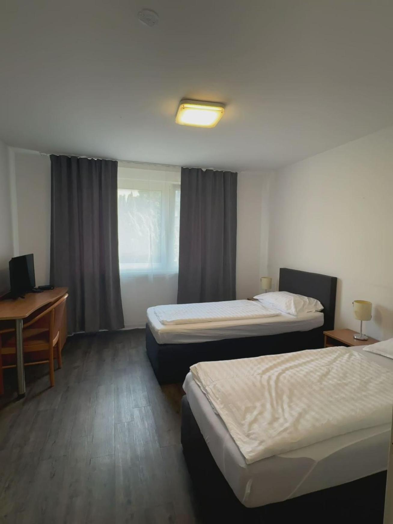 Centro Hotel Oberhausen Экстерьер фото