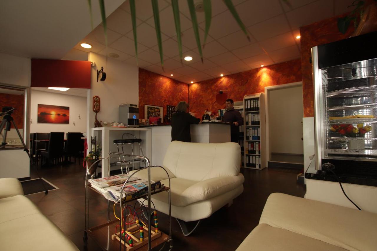 Centro Hotel Oberhausen Экстерьер фото